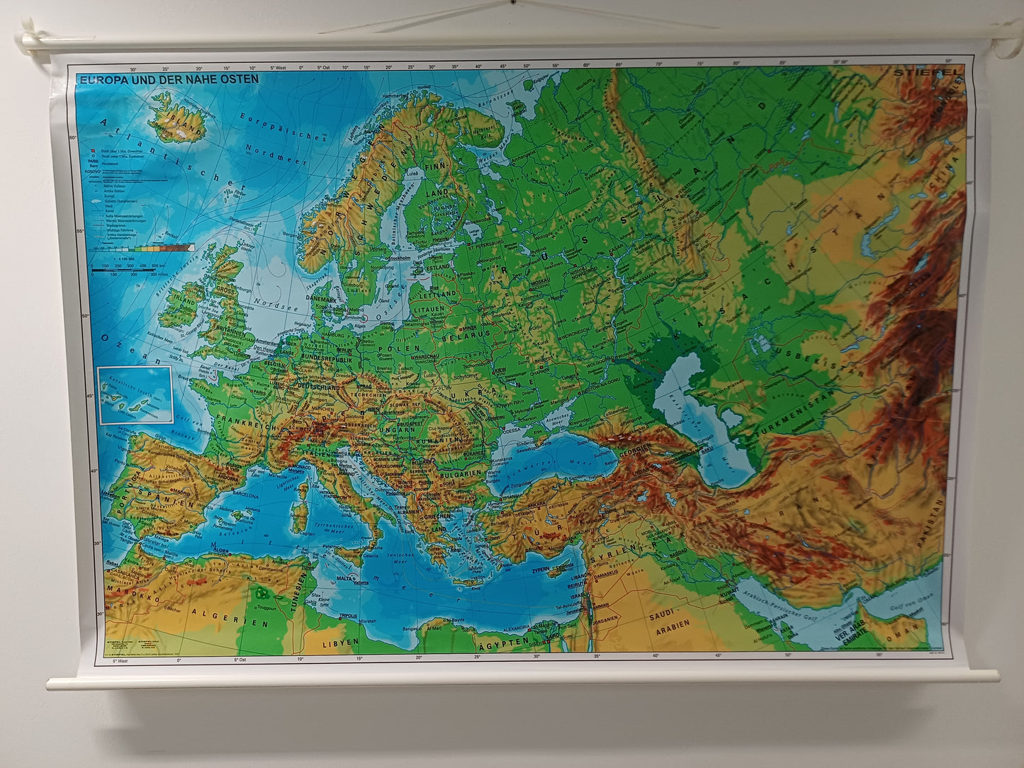 Vorführmaterial Wandkarte Europa und der nahe Osten physisch