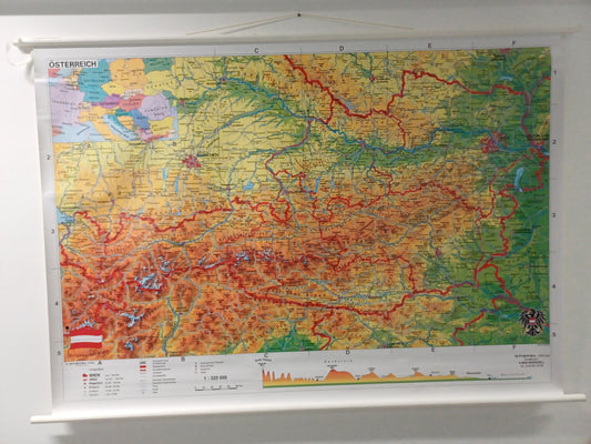 Vorführmaterial Wandkarte Österreich physisch